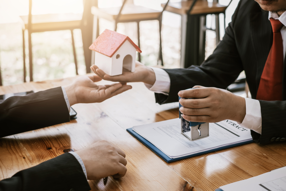 الاستثمار العقاري ولا الشهادات البنكية