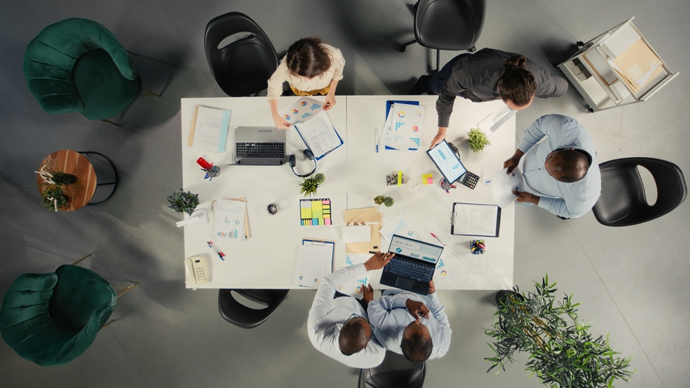 مكتبك الاداري الان بمول ستارت